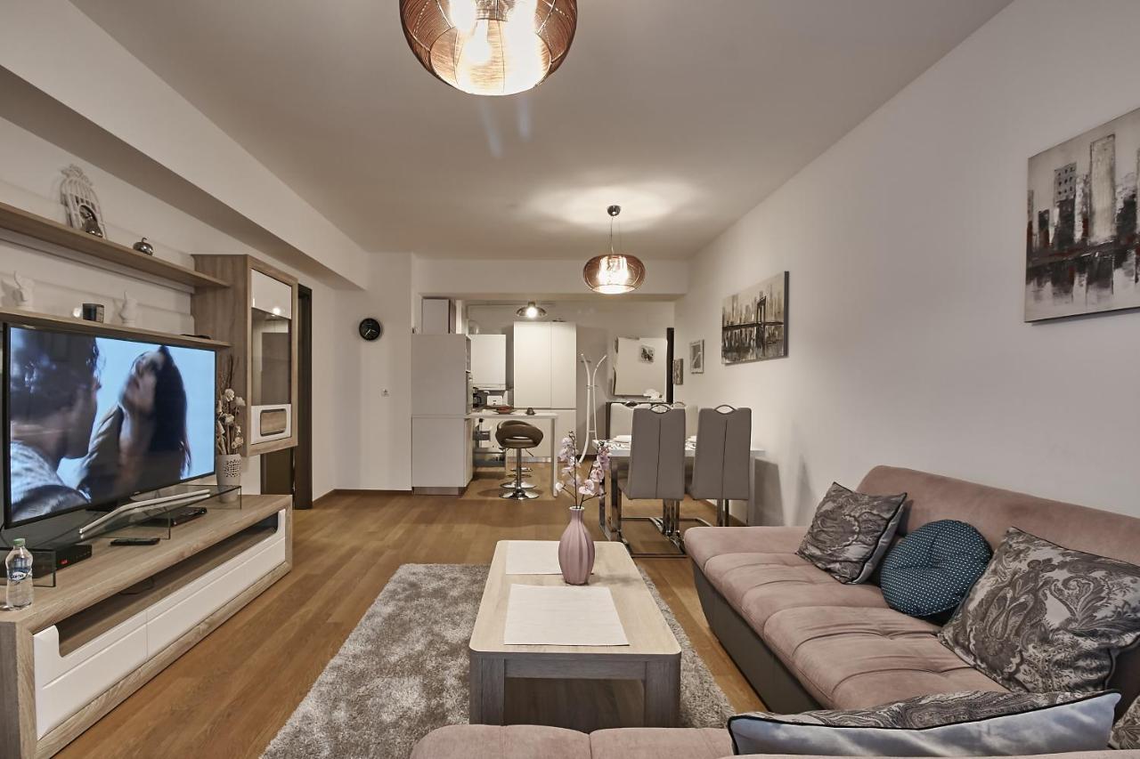 Platinum Rooms District 1 & 2 Bucarest Esterno foto